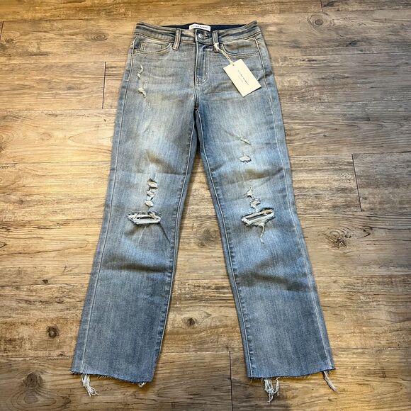 Flying Monkey Jeans Women's 26 Distressed Cutoff NWT Light Wash Denim - Picture 1 of 9